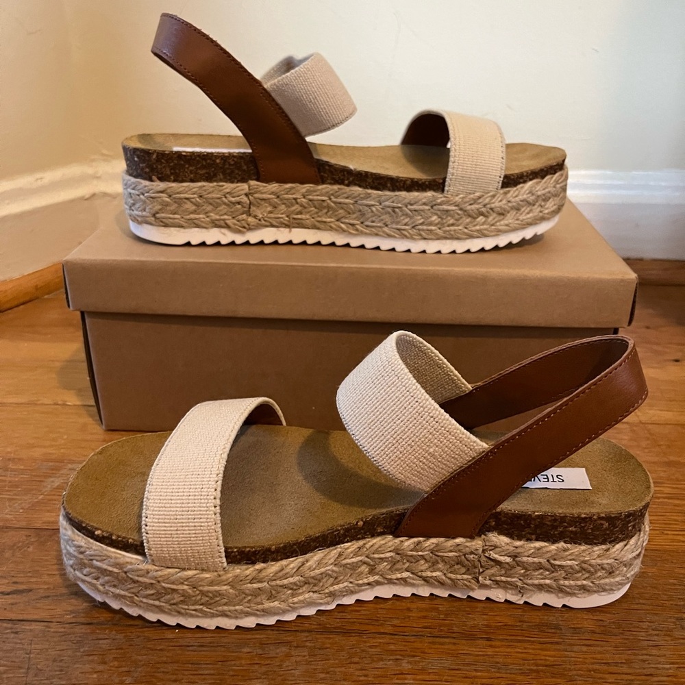 Women’s Steve Madden Jaklin Espadrille Platform Sandals - size 9. Never worn.